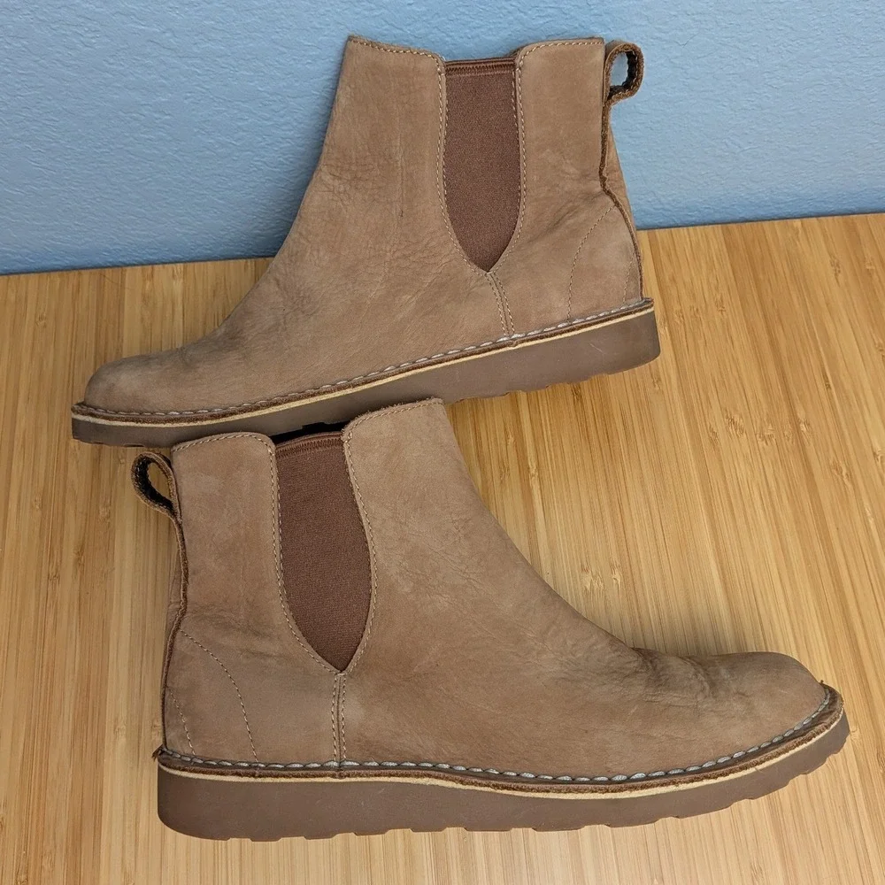LL Bean Brown Suede Chelsea Ankle Boots Women Size 10 - Picture 4 of 10
